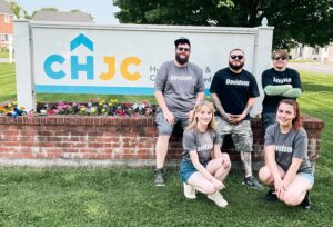 Davidson Nissan Volunteers at CHJC!
